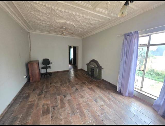 4 BEDROOM HOUSE FOR SALE IN ROTHDENE